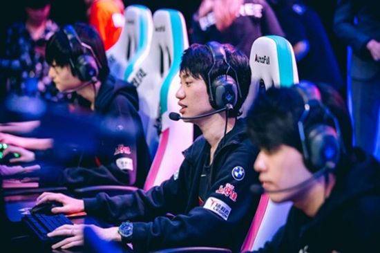 王者荣耀十周年庆典 新游开启开放世界冒险